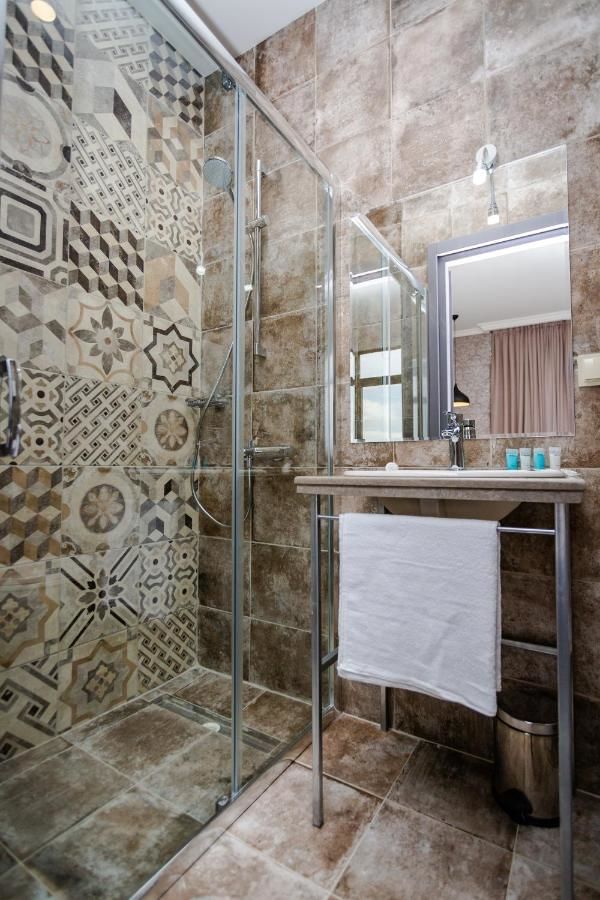 Отель Hotel Day Inn Тбилиси