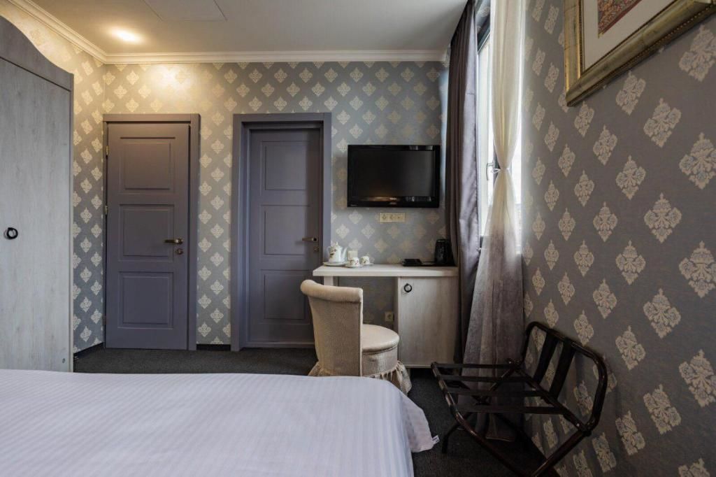 Отель Hotel Day Inn Тбилиси